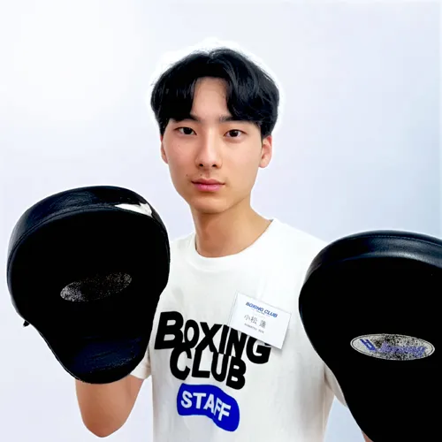 Ren Komatsu